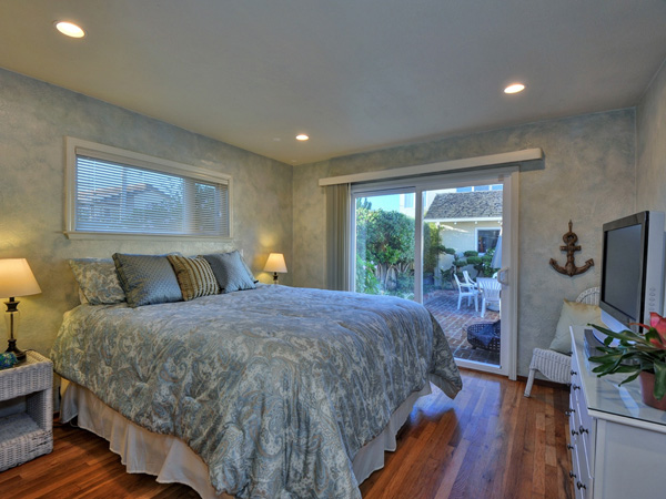 Santa Cruz Vacation Rental - 1600 West Cliff - Bedroom 2